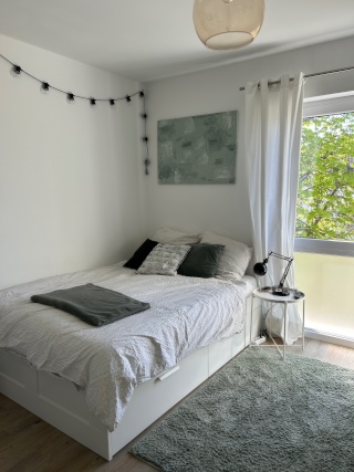 Anzeigenbild: Helles möbliertes WG-Zimmer am Westerberg zur ZWISCHENMIETE