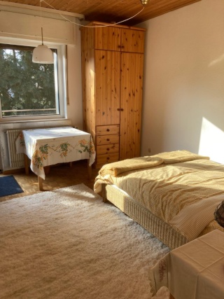 Anzeigenbild: Gemütliche Haus WG mit Garten, Balkon und Terrasse