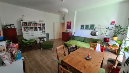 Renting out my charming 100m2 flat during summer vacation, fully-furnished — photo 1