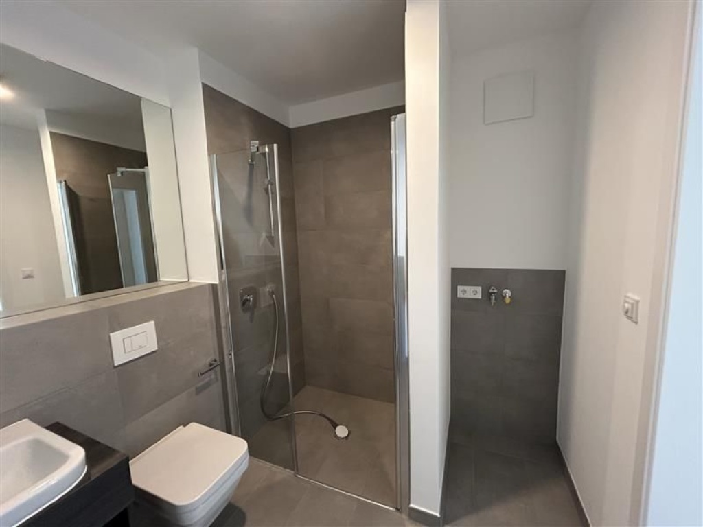 Verfügbar ab sofort! Großes Studio-Apartment mit Vollausstattung zum Erstbezug! – Beckumer Straße 17, 13507 Berlin – Vorschaubild 5