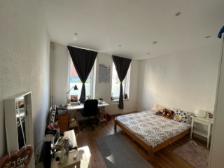 Imagen del anuncio: AB 01.08!! Schönes möbliertes Zimmer in Altbauwohnung🌳🌸