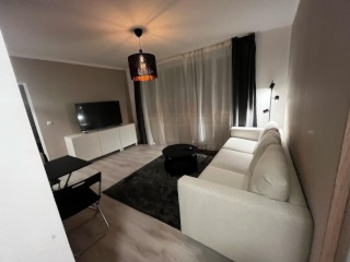 Imagen del anuncio: Komplett renovierte und möblierte Wohnung.