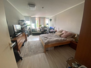 Imagen del anuncio: Zimmer in toller 6er WG