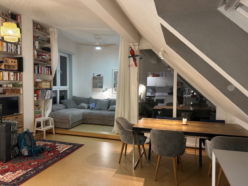 Helle Wohnung in Neukölln mit Dachgarten zu vermieten (nur für Oktober 2026) – Uthmannstr., 12043 Berlin Neukölln – Vorschaubild 7