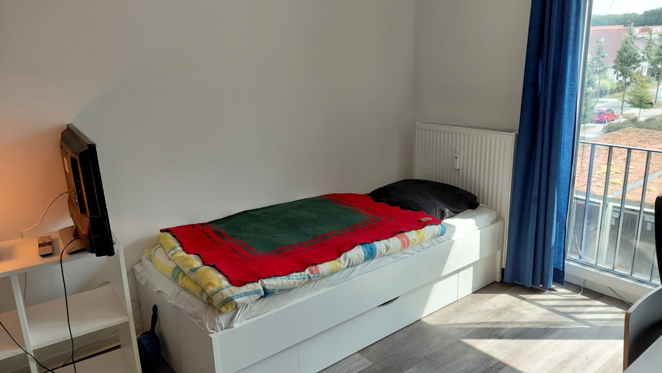Möbliertes Nichtraucher-Appartment in Potsdam, Golm – Taubenbogen 8, 14476 Potsdam Golm – Vorschaubild 2