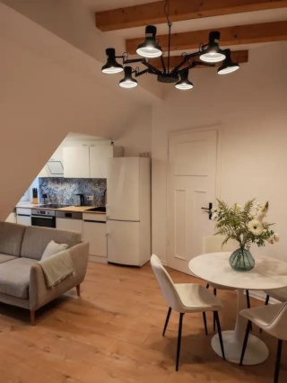möblierte 2 Zimmer Wohnung — photo 1