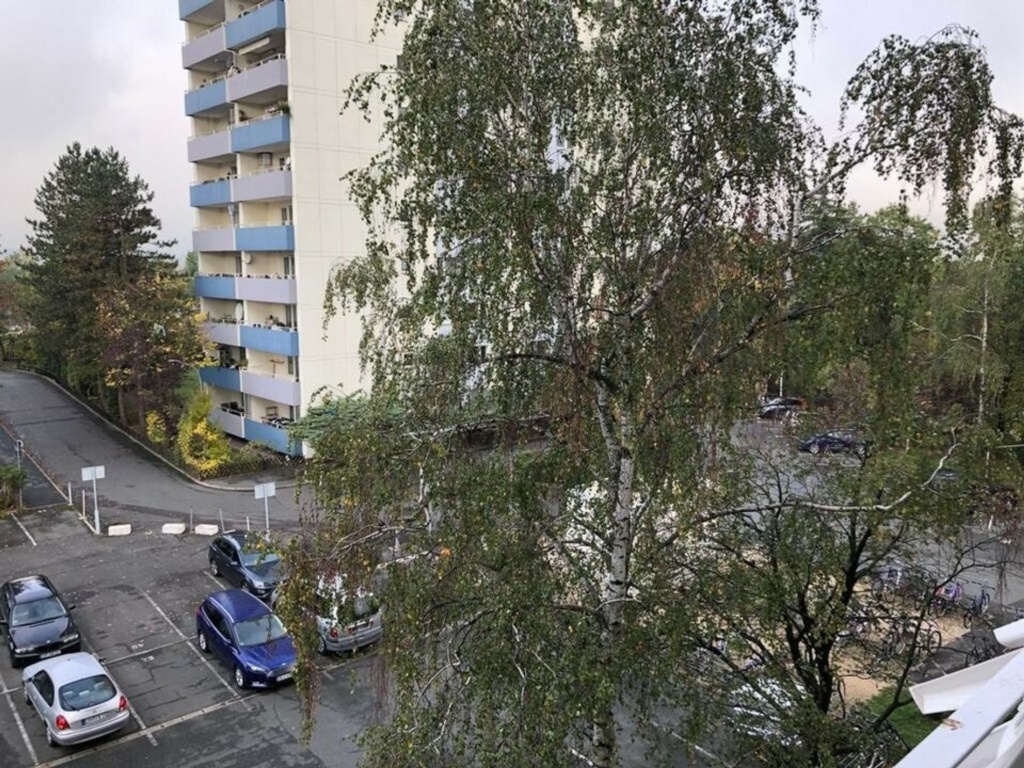 WG-Zimmer Bruck Gerhart-Hauptmann-Straße 15 - Außenansicht