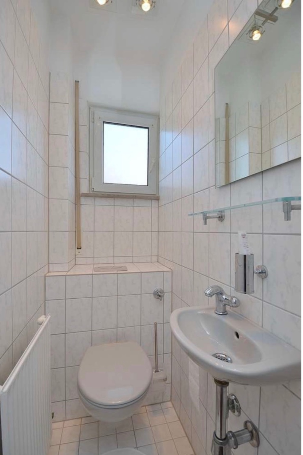 Helle 3er-WG-geeignete 3-Zimmer-Wohnung mit Balkon, Gartenmitnutzung & Blick ins Grüne in Stuttgart-West Kräherwald – Köllestraße 3, 70193 Stuttgart West – Vorschaubild 7