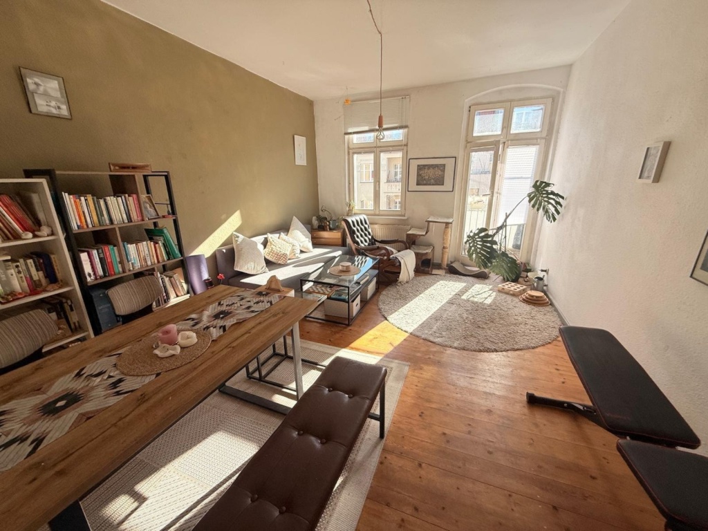 🌿 Fully Furnished Bright Beautiful 2 Rooms Apartment with Balcony for Sublet (ALL INCLUSIVE) – Friedrichshain 🌿