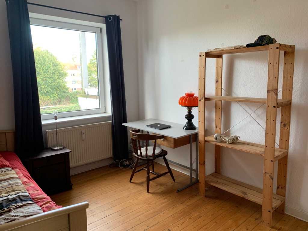Möblierte Wohnung am Rande der KTV zur Zwischenmiete. WG geeignet. – Karl-Marx-Straße 74, 18057 Rostock Hansaviertel – Vorschaubild 6