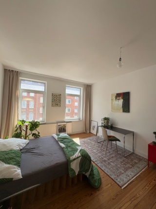 Imagen del anuncio: Helles Altbau-WG-Zimmer zur Untermiete