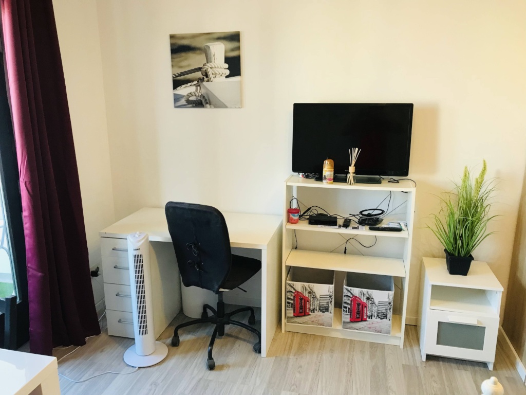 Passau Schönes 1 Zimmer Appartement Voll möbliert mit Balkon und seperater Küche - Neu renoviert - Zentrale Lage – Spitalhofstr 73, 94032 Passau Haidenhof-Nord – Vorschaubild 12