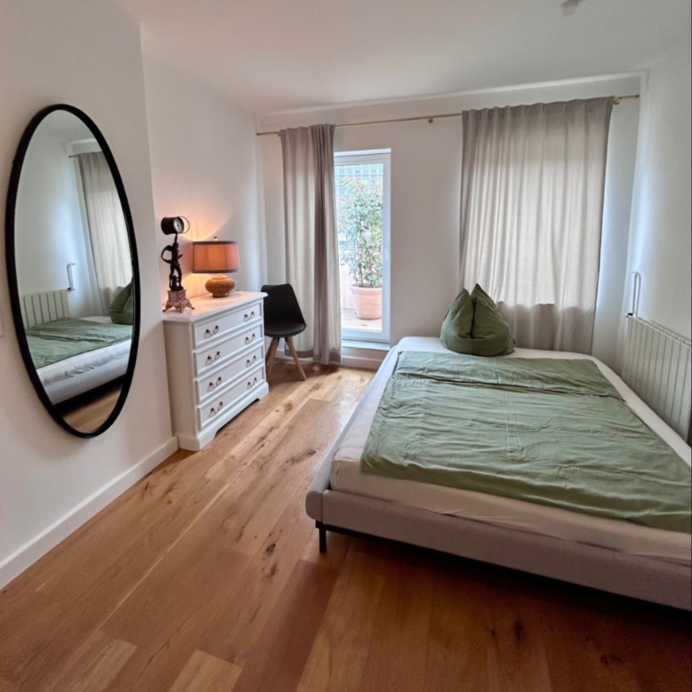 Lichtdurchflutete Wohnung in Hamburg Harvestehude/Hoheluft mit Balkon - voll möbliert – Grindelberg, 20144 Hamburg Eimsbüttel – Vorschaubild 3