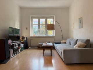 27.7 - 4.8 Bright & Cozy 4 Room Apartment in Prenzlauer Berg | up to 6 people — photo 1