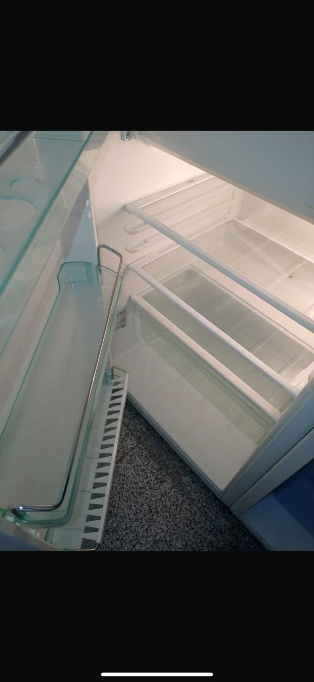 Nachmieter/in gesucht – Helle 1-Zimmer-Wohnung mit Balkon in der Göttinger Innenstadt (direkt gegenüber der SUB) – Maschmühlenweg4 4, 37073 Göttingen Göttingen – Vorschaubild 6