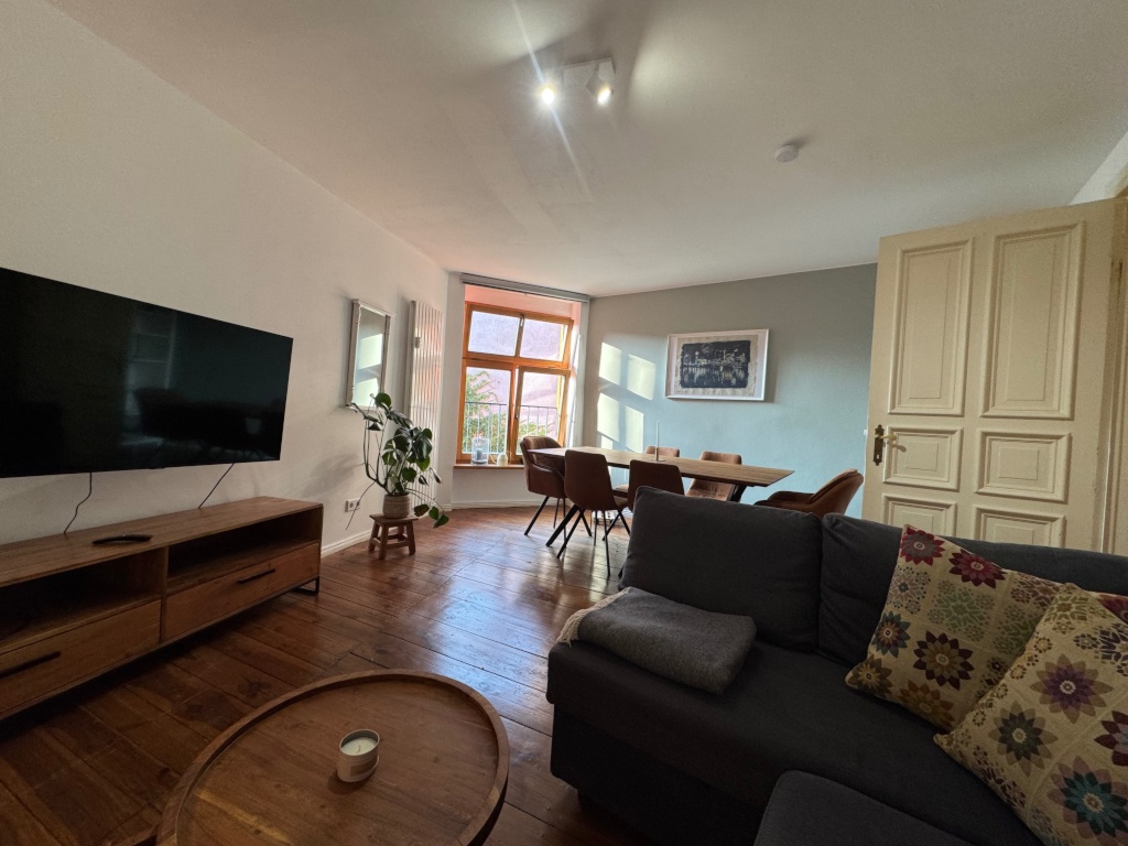 Fully Furnished 2-Room Suite (with Shared Kitchen) – Pappelallee, 10437 Berlin Prenzlauer Berg – Vorschaubild 4