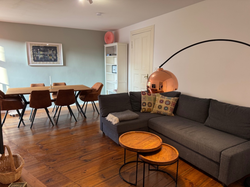Fully Furnished 2-Room Suite (with Shared Kitchen)