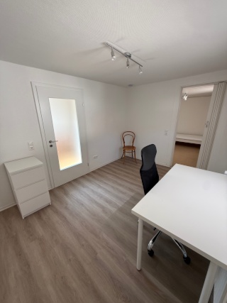 Anzeigenbild: Neugründung einer 7er-WG in Tübingen Pfrondorf - 2 Zimmer - sanierte Bäder, Heizung Wärmepumpe, Garten und viel Gemeinschaftsfläche