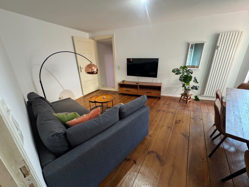 Fully Furnished 2-Room Suite (with Shared Kitchen) – Pappelallee, 10437 Berlin Prenzlauer Berg – Vorschaubild 2