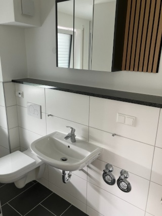 Anzeigenbild: Erstbezug 2-Zimmer-Wohnung gegenüber der Uni/OTH