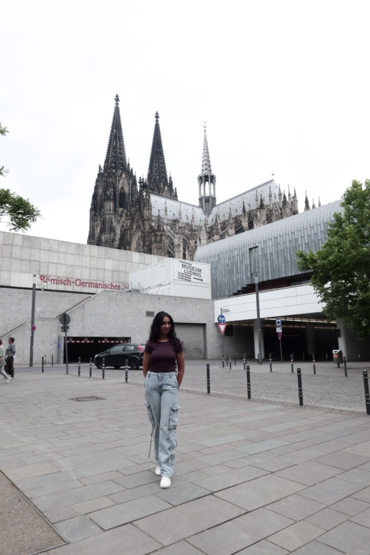 Imagen del anuncio: Freundliche Studentin sucht 1-Zimmer-Wohnung in Lübeck ab September/Oktober 🍀