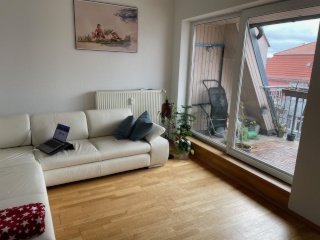 Sonnige Dachgeschosswohnung mit Balkon / Sunny Top-Floor Apartment with Balcony | Prenzlauer Berg | 10–15 Aug — photo 1