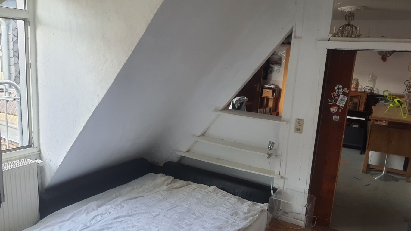 WG-Zimmer Neustadt-Süd Ohmstr. 38 - Schlafraum - Atelier