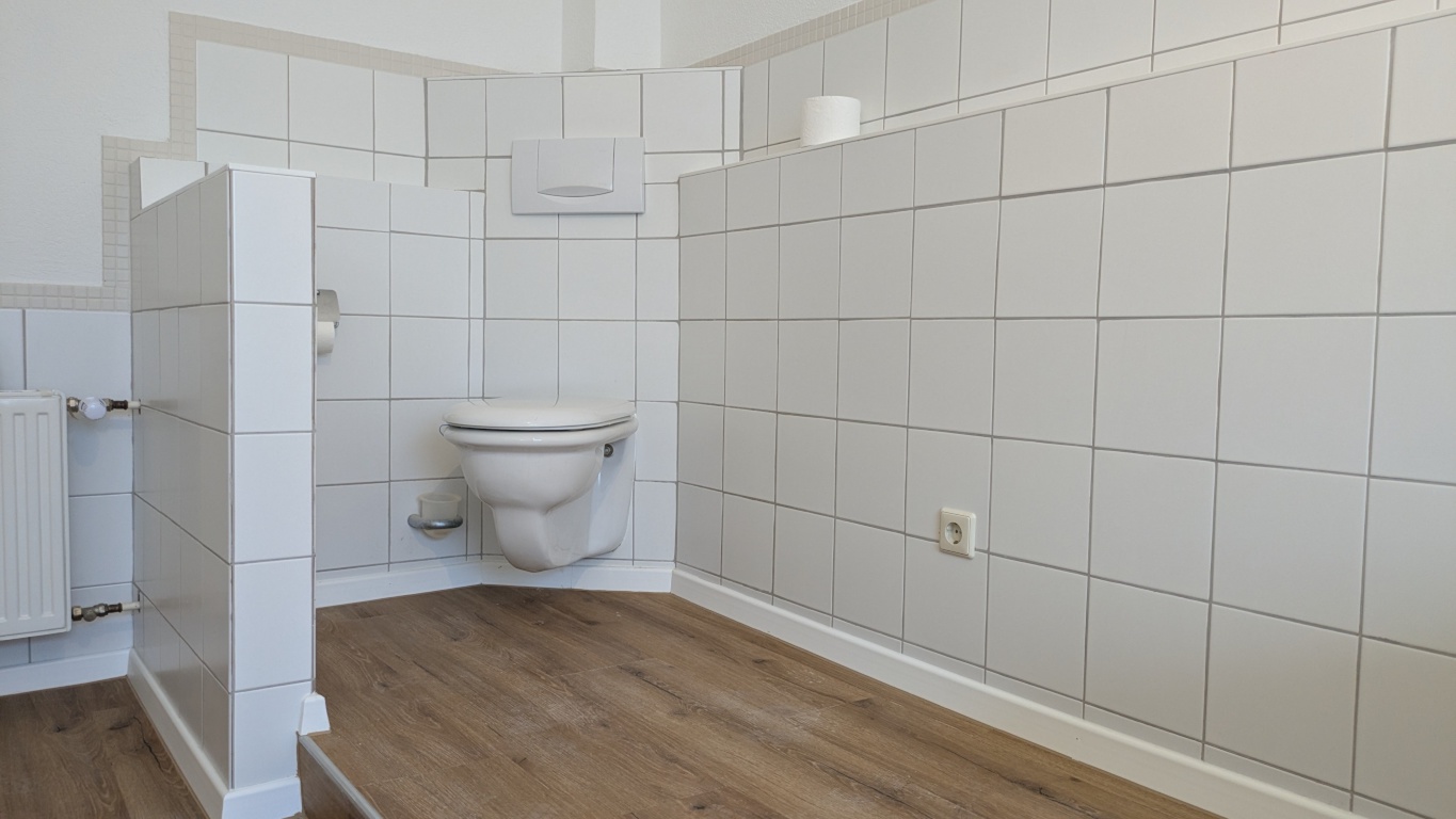 Haus Ettenheim Berggasse 7 - Tageslichtbad im OG