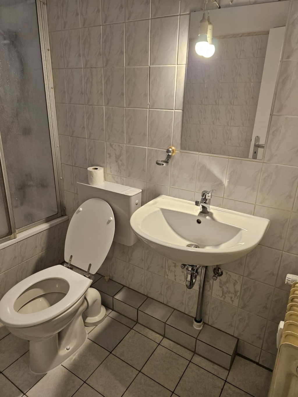 Zu vermieten Einzimmerwohnung im Hochparterre mit PKW Stellplatz – Windhalmweg 27, 13403 Berlin Wittenau – Vorschaubild 10