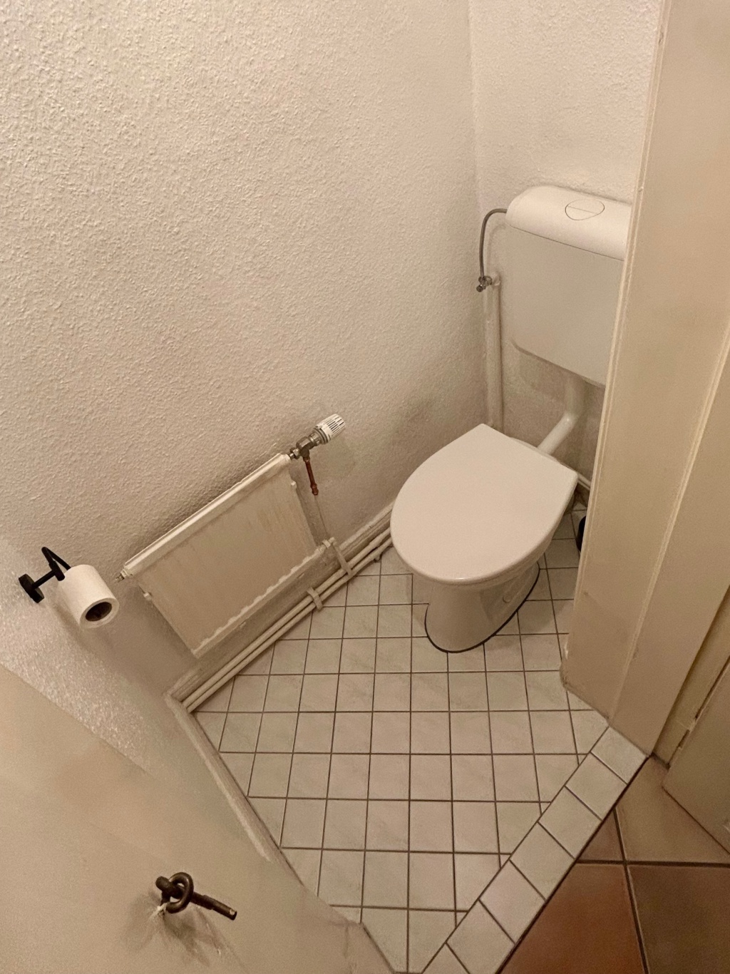 Zwischenmiete: Möblierte 2-Zimmer-Wohnung nahe Bahnhof – 23554 Lübeck St Lorenz Nord – Vorschaubild 11