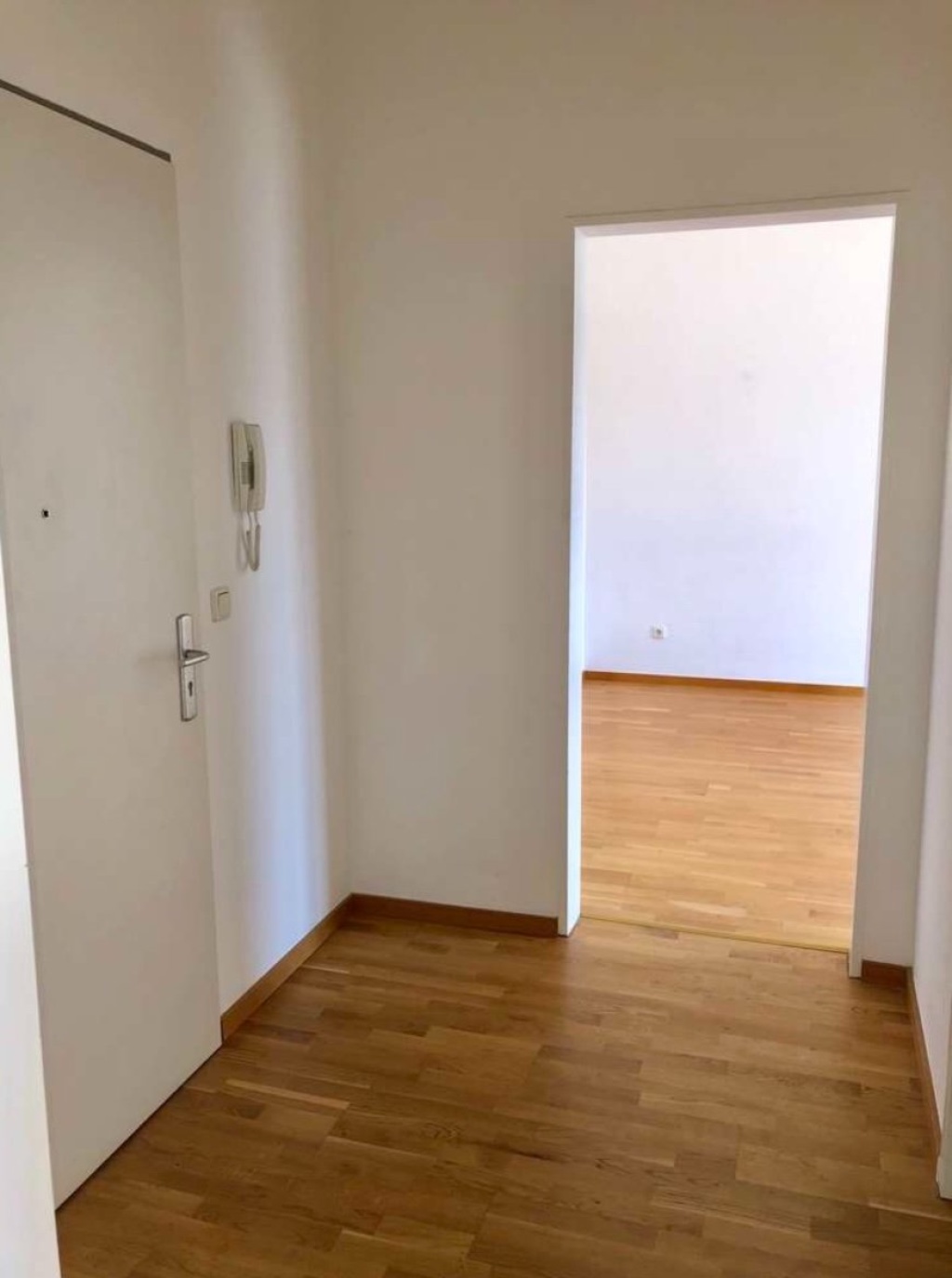 WG-Zimmer Rudow Angerstr. - Flur