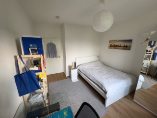 Anzeigenbild: Erstbezug nach Renovierung! Helles Zimmer in moderner 2er-WG