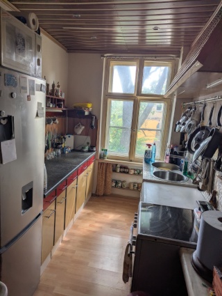 Ad image: Komplett eingerichtete Wohnung, sehr gut angebunden, ruhig gelegen und dennoch zentral
