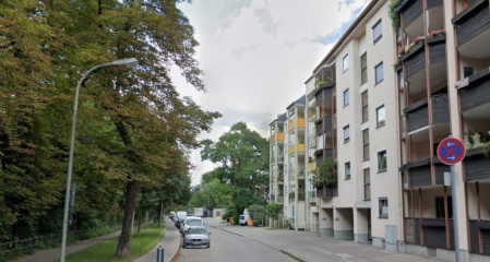 Anzeigenbild: Möblierte WG-Wohnung, 4er WG, Lift, Balkon, TG.-Platz, Küche mit Geräten, zentral bei Kahnfahrt