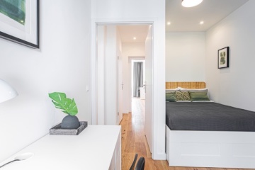 CENTRALES, MÖBLIERT WG ZIMMER AB 01.10.2026 FREI