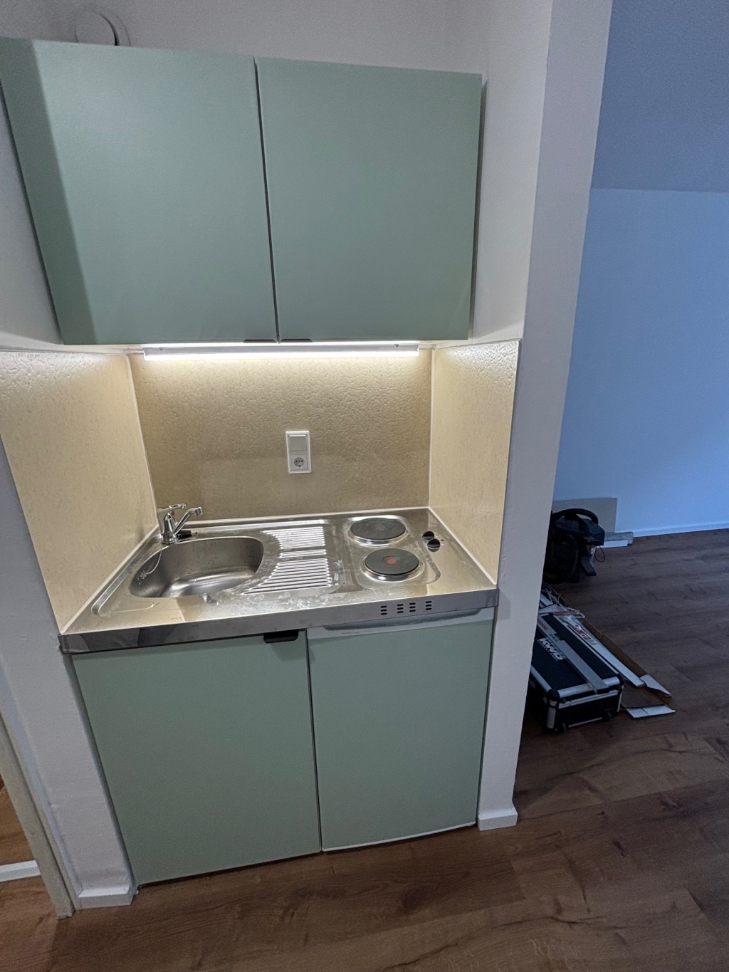 Bestlage Möbliertes Microapartment – direkt an der Uni & City ab 1. Oktober – 68161 Mannheim Innenstadt – Vorschaubild 4