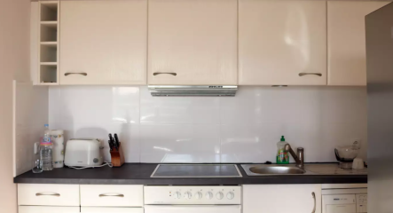 Möbliertes Apartment zur Zwischenmiete – Top-Lage am KaDeWe (Charlottenburg/Schöneberg) — photo 1