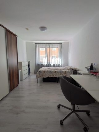 Anzeigenbild: WG-Zimmer zur Zwischenmiete (10/26 bis 02/27) mitten in Grombühl
