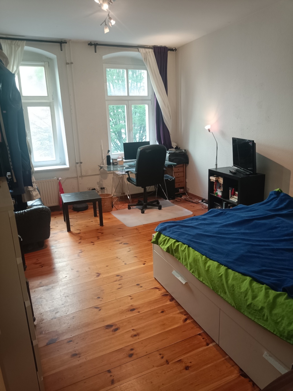 Furnished apartment in Prenzlauer Berg (Schönhauser Allee) – sublet for 1 month or 5 weeks