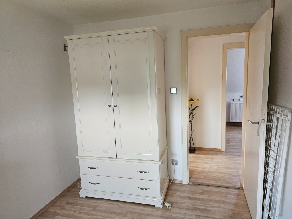 Neue 2-er WG in 50 qm Wohnung 490€ + 540€ ALLES INCLUSIVE – Röntgenstraße 50, 91058 Erlangen Bruck – Vorschaubild 5