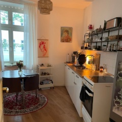 Süße Wohnung mit Balkon im Prenzlauer Berg! 4 Wochen ab 23.08. — photo 1