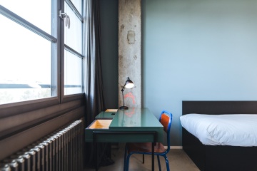 Ad image: Neon Wood Student Housing - Classic Apartment