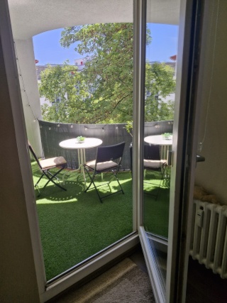 Möblierte 2-Zimmer-Wohnung mit sonnigem Balkon am Olivaer Platz, nähe Kudamm (befristet auf max. 2 Jahre) — photo 1