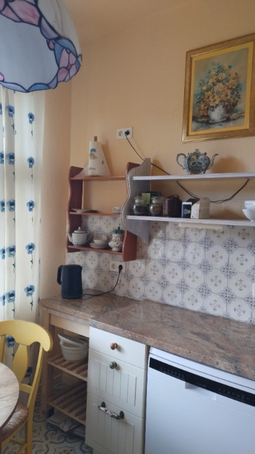 Adlershof: 3-room fully furnished apartment for 3 months or longer – Silberberger Str, 12489 Berlin Adlershof – Vorschaubild 2