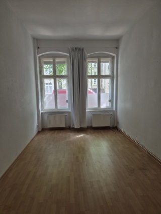 Teilmöblierte Wohnung im ruhigen Kiez nahe Friedrichshain — photo 1