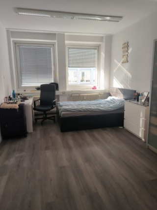 Anzeigenbild: A fully furnished room available in the centre of Saarbrücken!