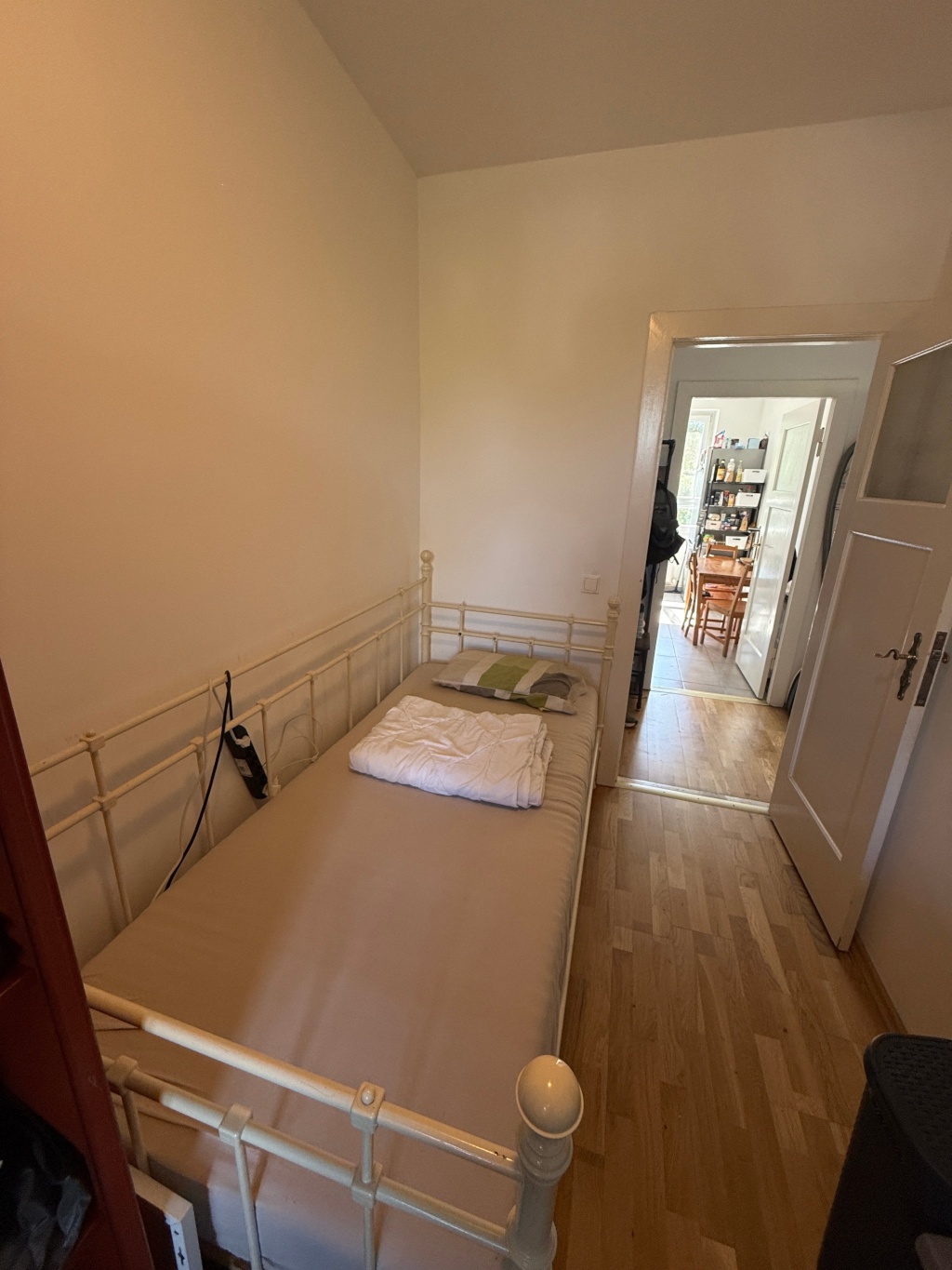 Flatshare Karlshorst Waldow Allee - Schlafzimmer ansicht hinten