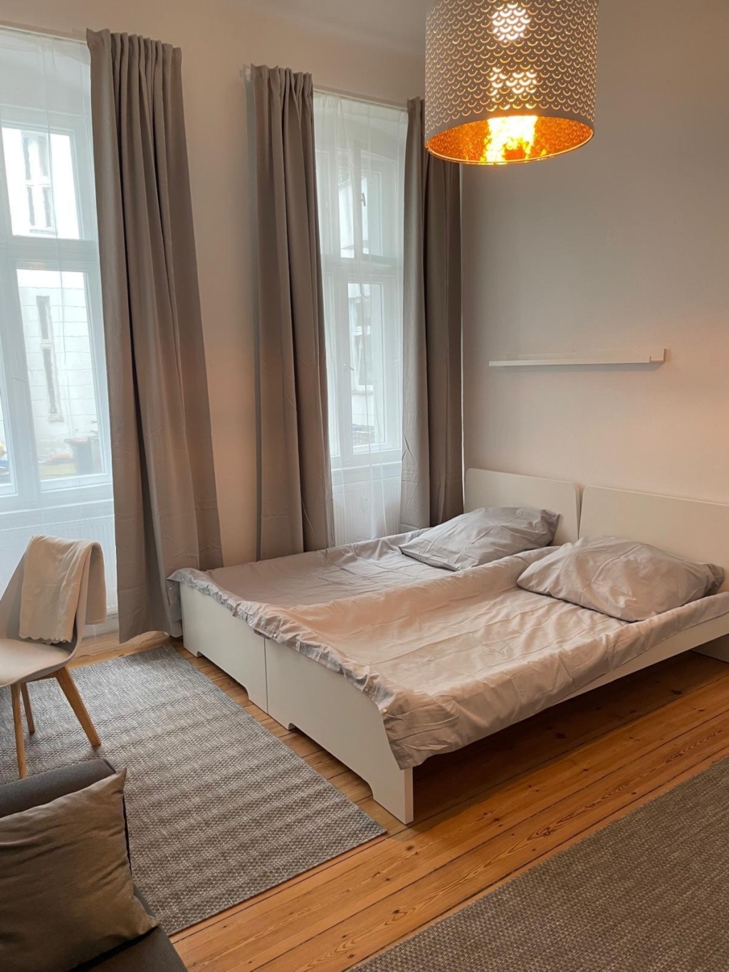 Apartment at Erich-Weinert-Straße available for 2 years from October 2026 with possible extension.