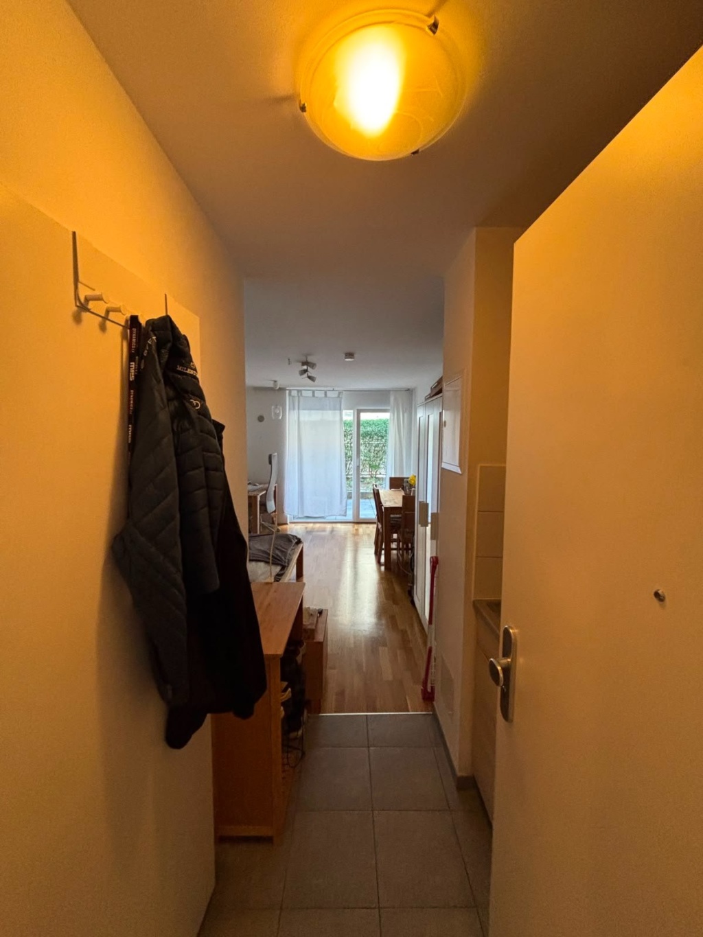 1-Zimmer-Wohnung Innenstadt Margaretenstraße 12  12 - Eingang (1)