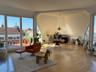 Wunderschöne Wohnung im Prenzlauer Berg zur Untermiete (Monat August oder wochenweise) — photo 1